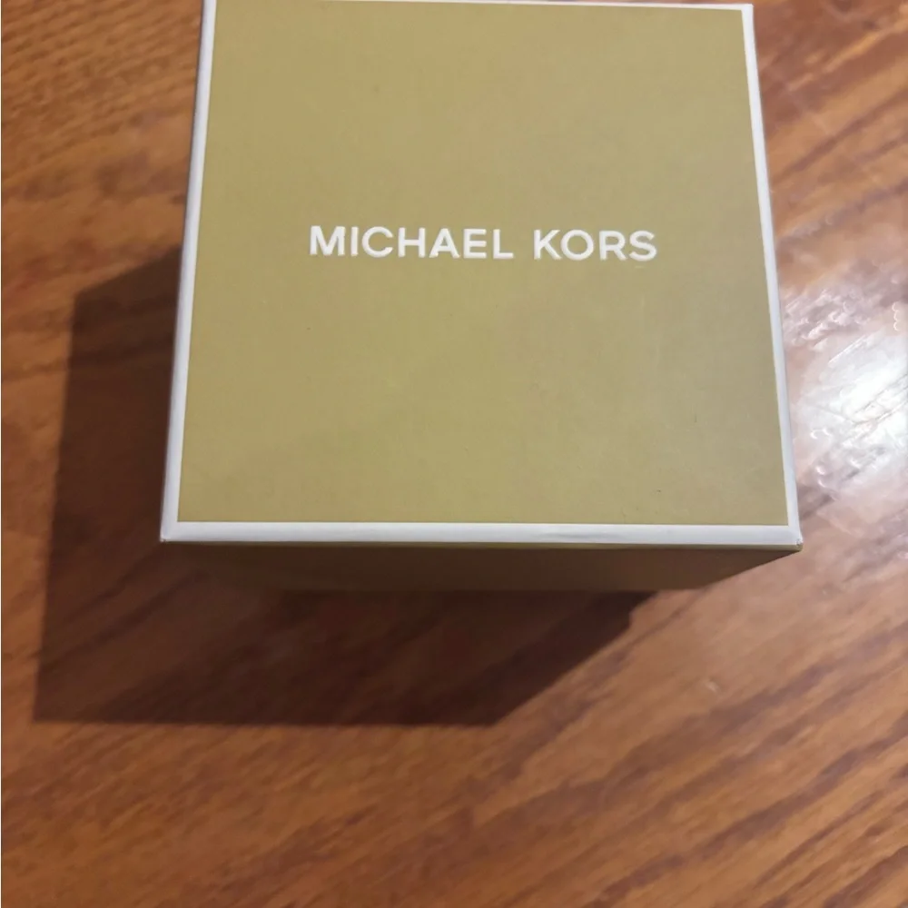 Michael Kors Gold Chain Bracelet